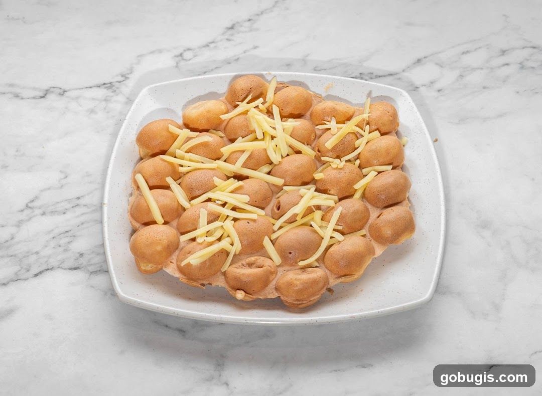 Bubble Waffle with Cheese