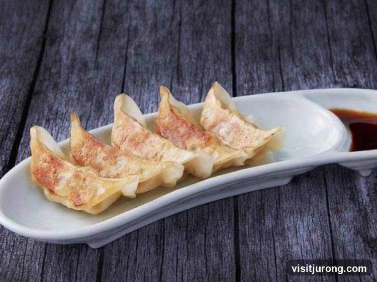 Pan-fried dumplings