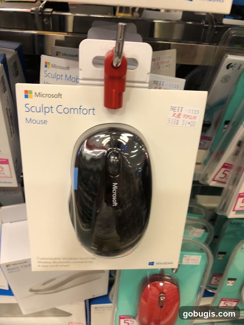 Microsoft Sculpt Comfort Mouse