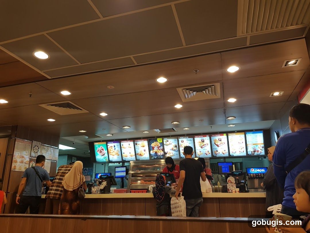 Restaurant Interior Decor
