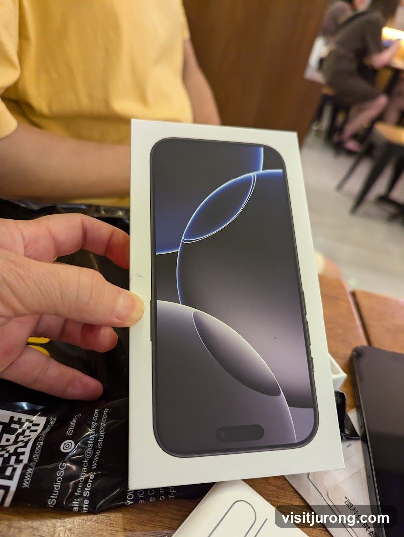 iPhone Box