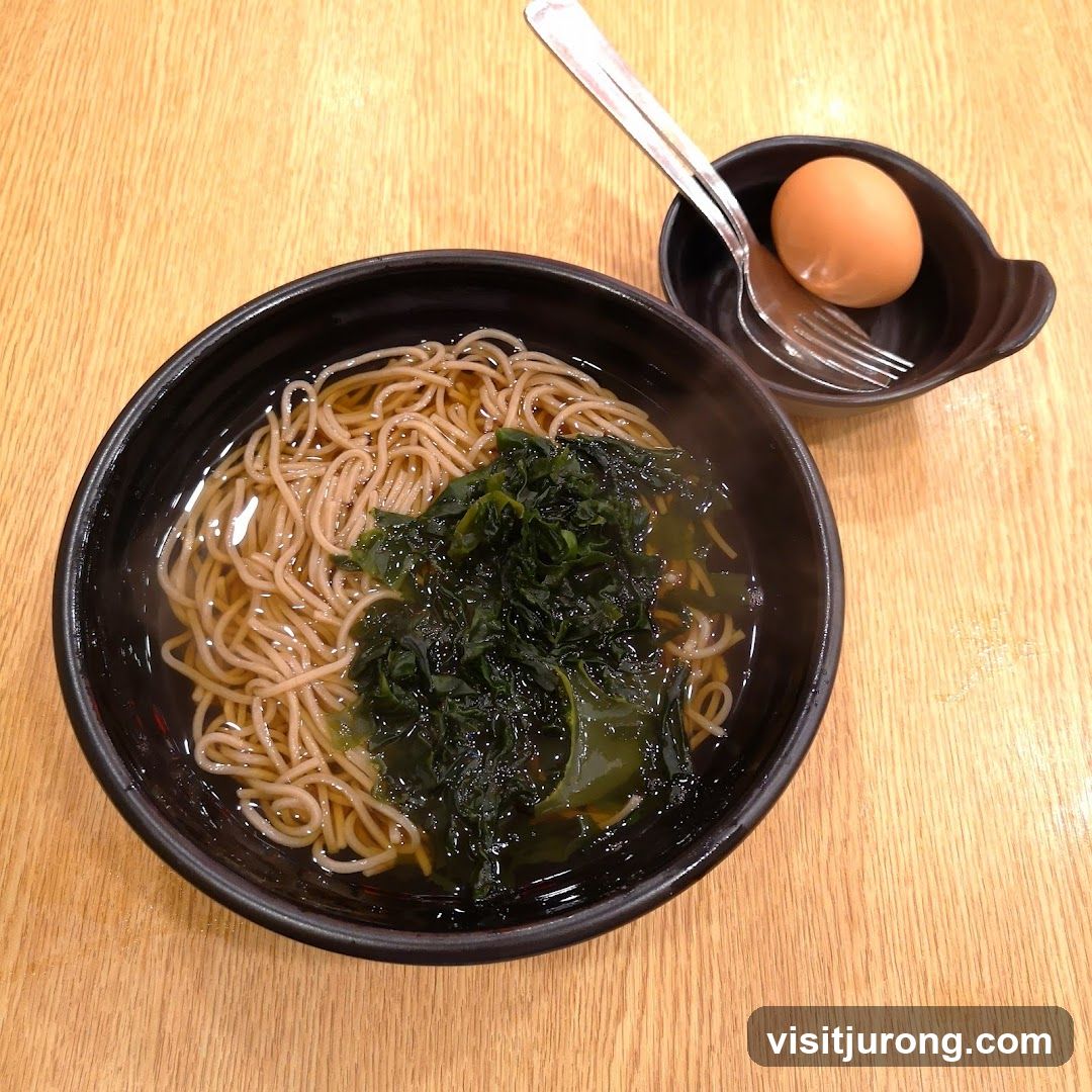 Soba Noodles with Seaweed and Egg