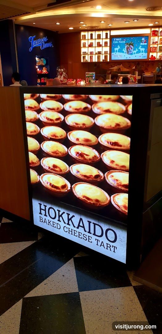 Hokkaido Baked Cheese Tart Display