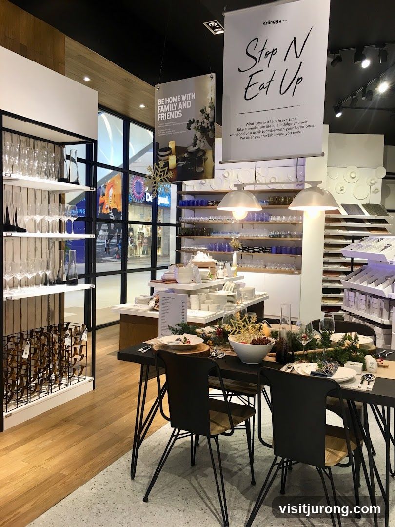 Home Decor and Tableware Display
