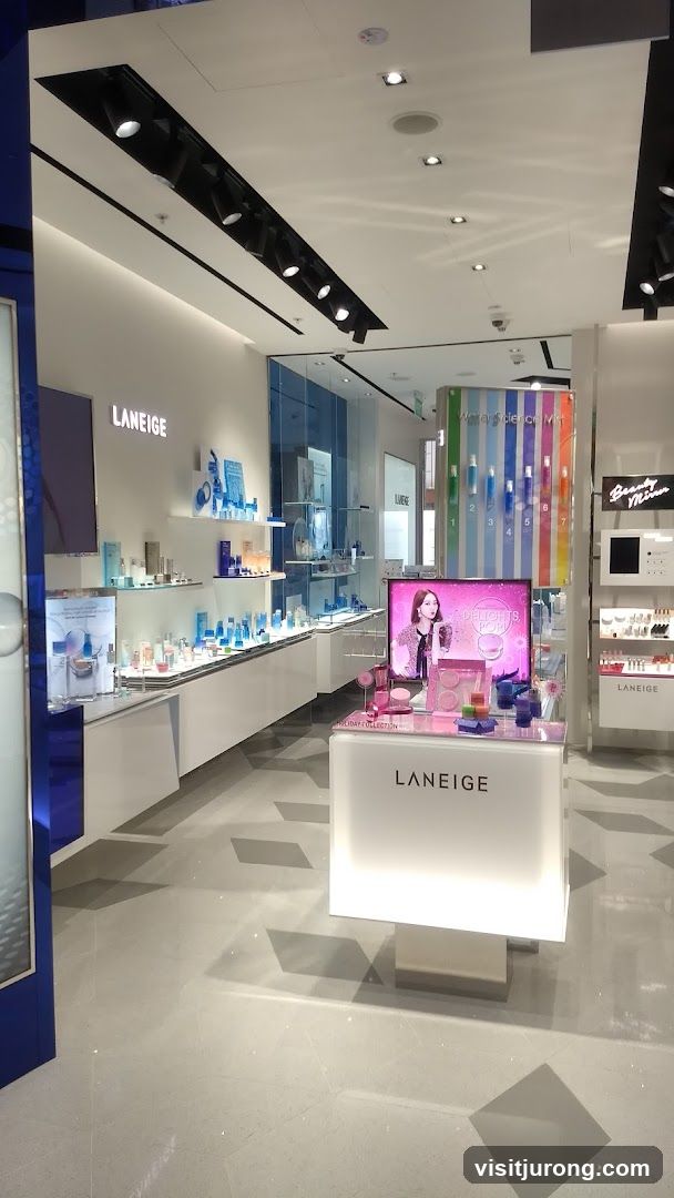 LANEIGE Cosmetics Display