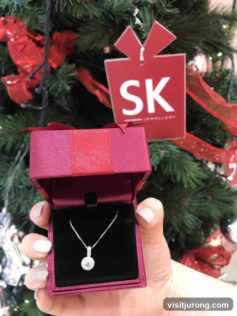 Jewelry Gift Box with Necklace