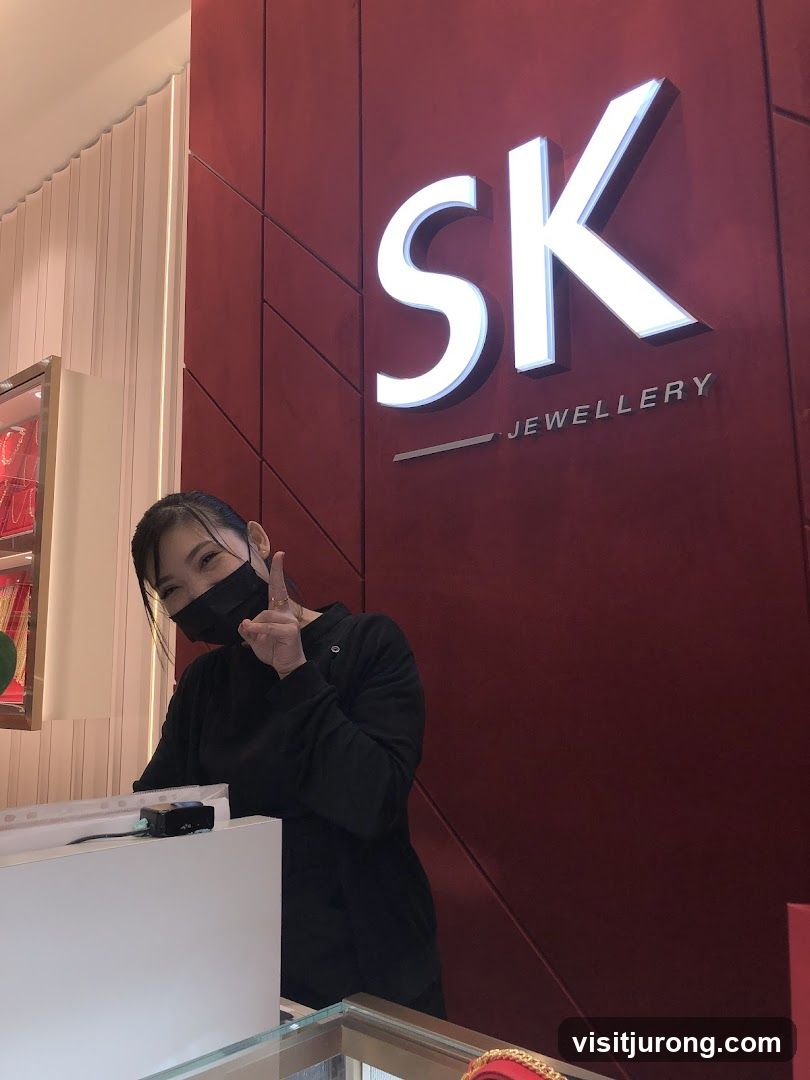Jewellery Store Employee