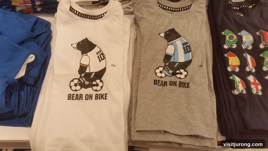 T-shirts with bear graphic