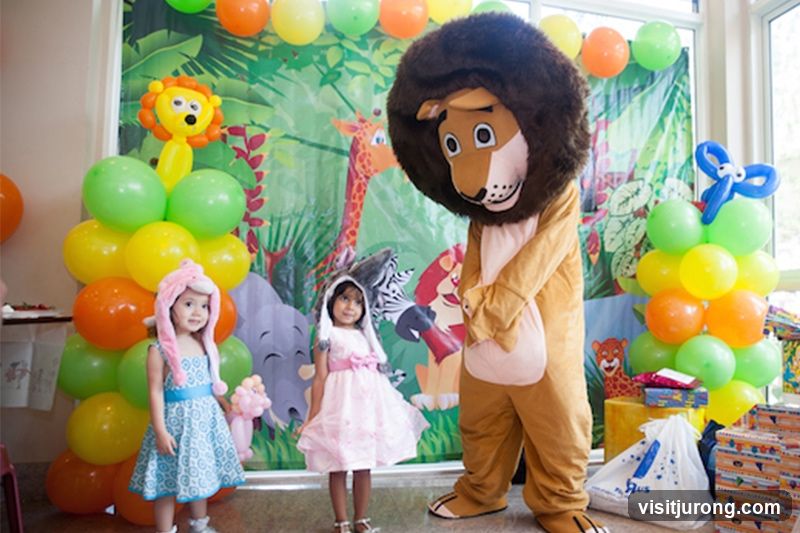 Jungle-themed Birthday Party
