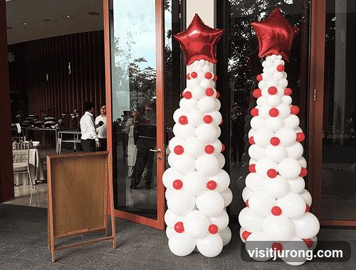 Christmas Balloon Decorations