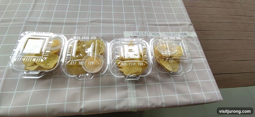 Snack Containers with Dip