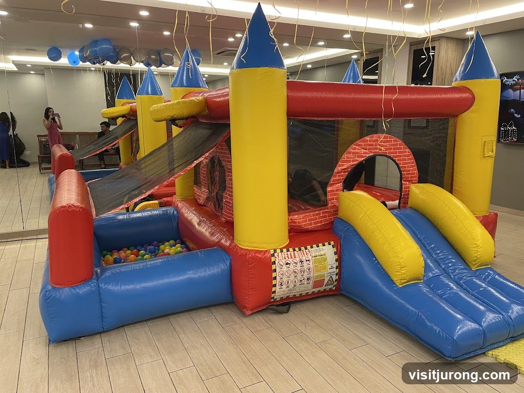 Inflatable Castle Bounce House