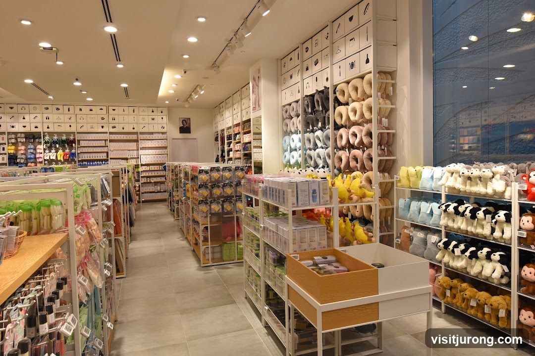 MINISO Westgate