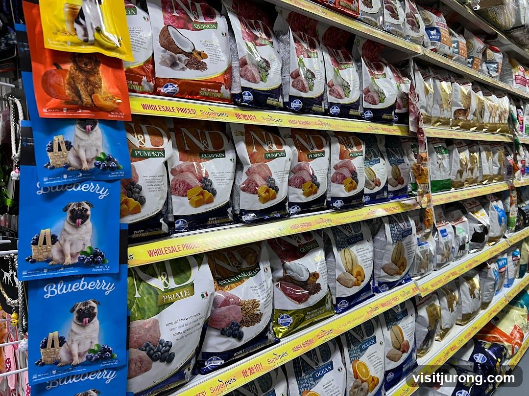 Pet Food Aisle