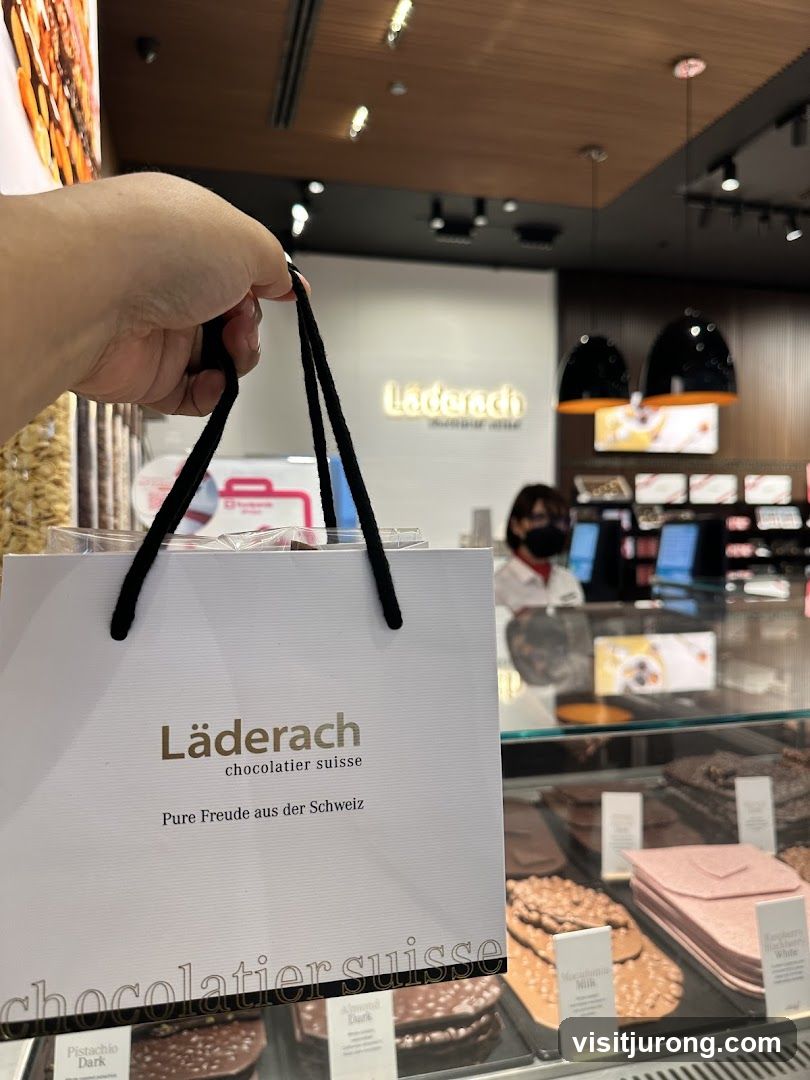 Läderach Chocolatier Suisse Bag