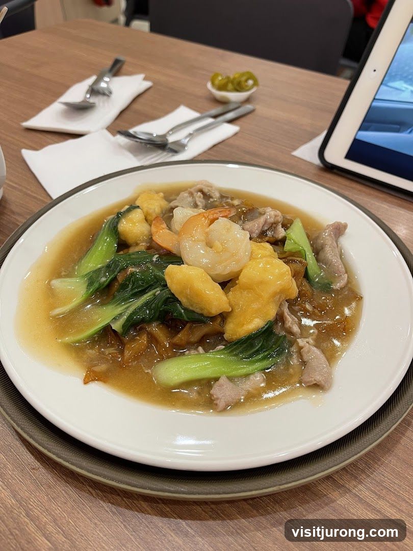 Seafood and Pork Noodles