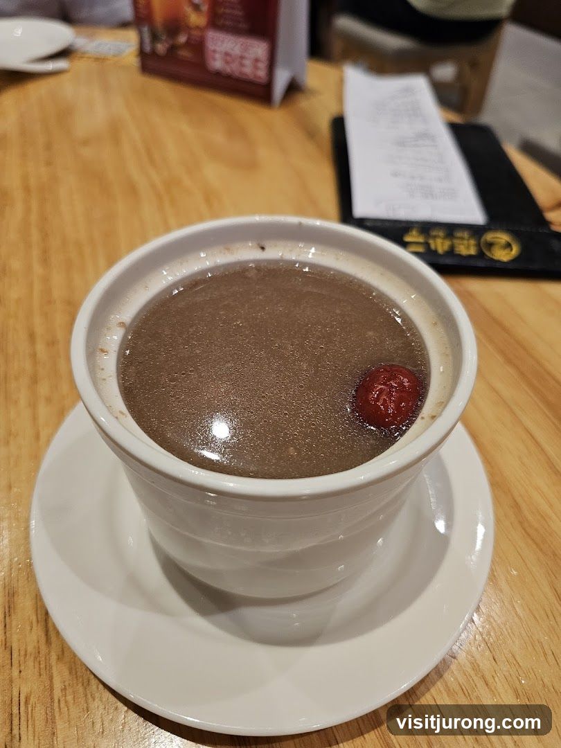 Dessert Soup with Red Date