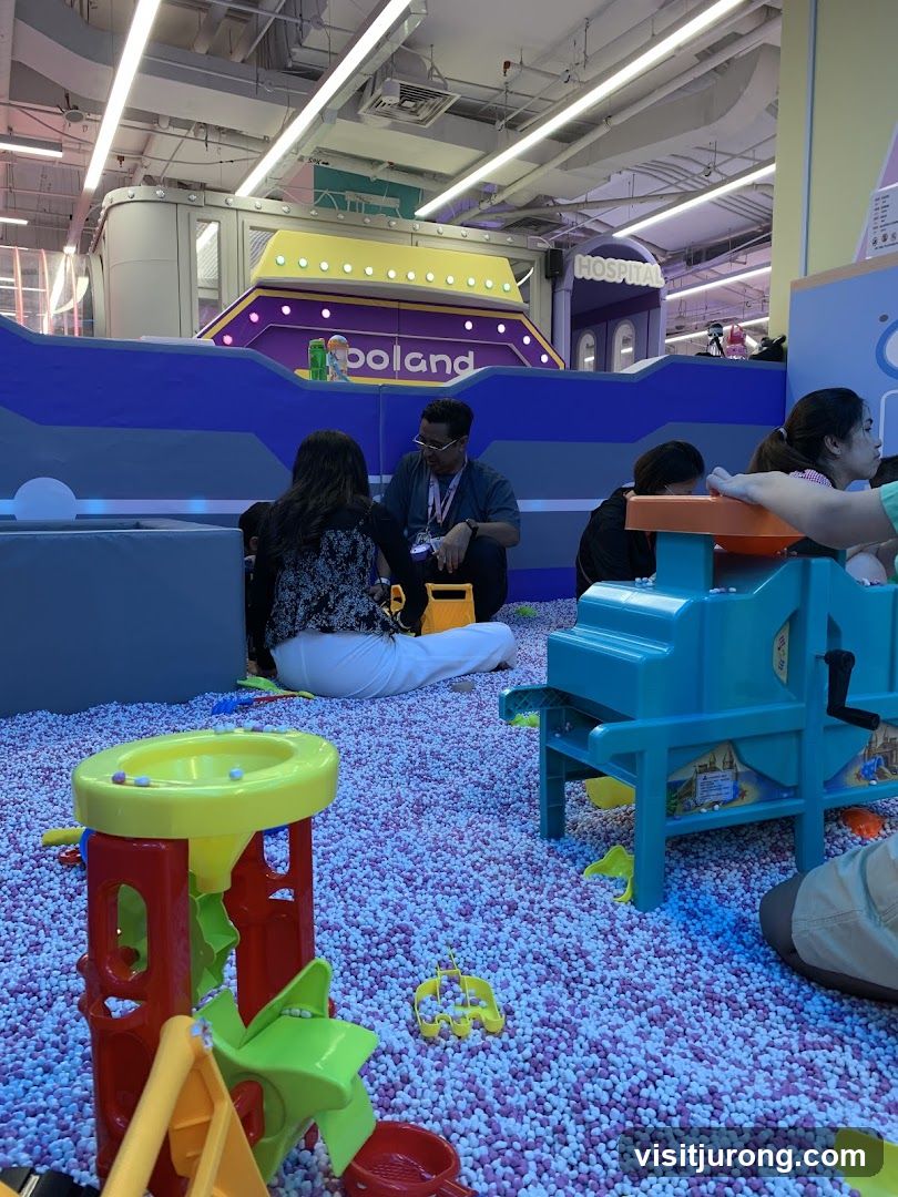 Indoor Playground Ball Pit