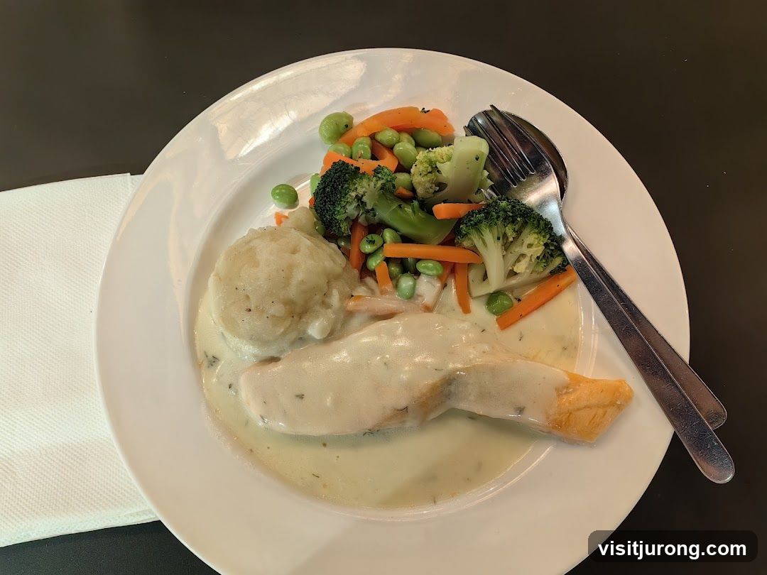 Salmon with Mashed Potatoes and Vegetables