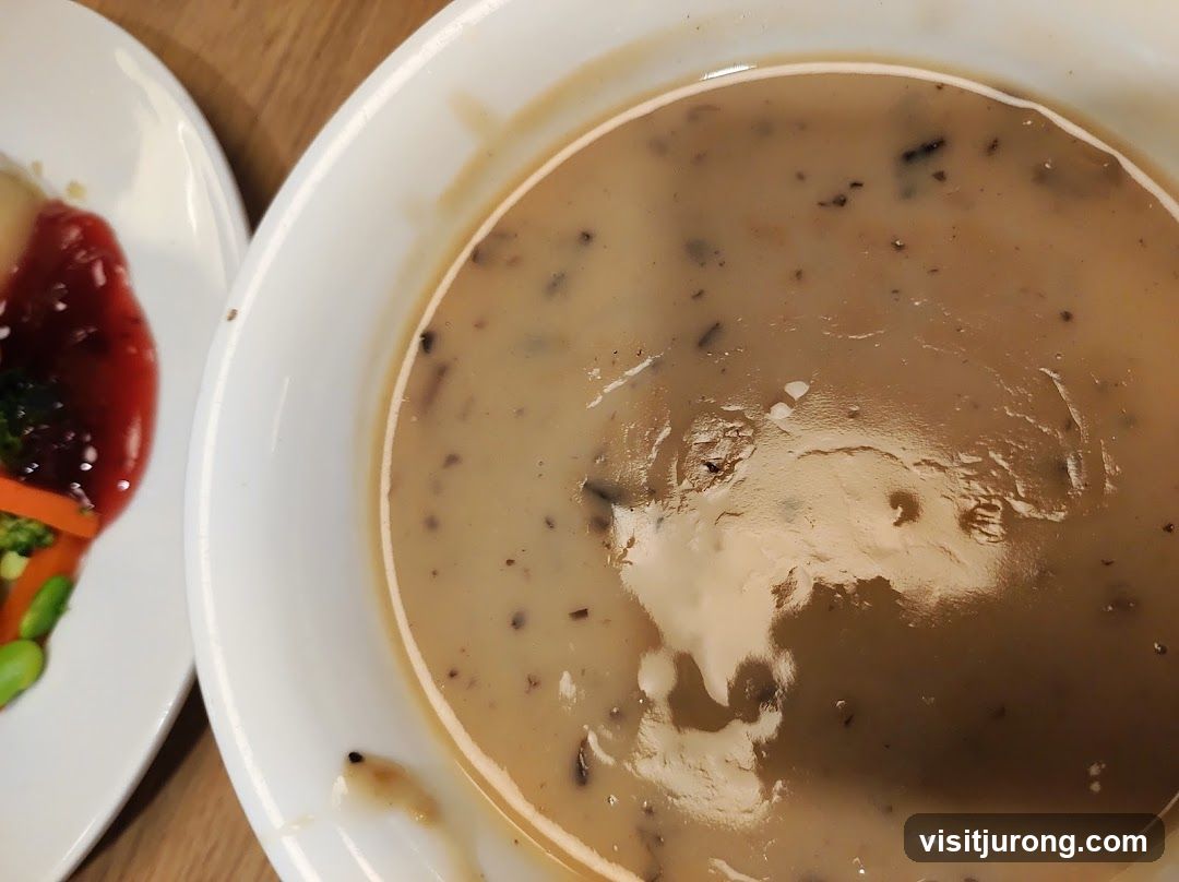 Mushroom Gravy and Side Dish