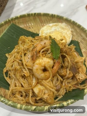Spaghetti with Shrimp and Fried Egg