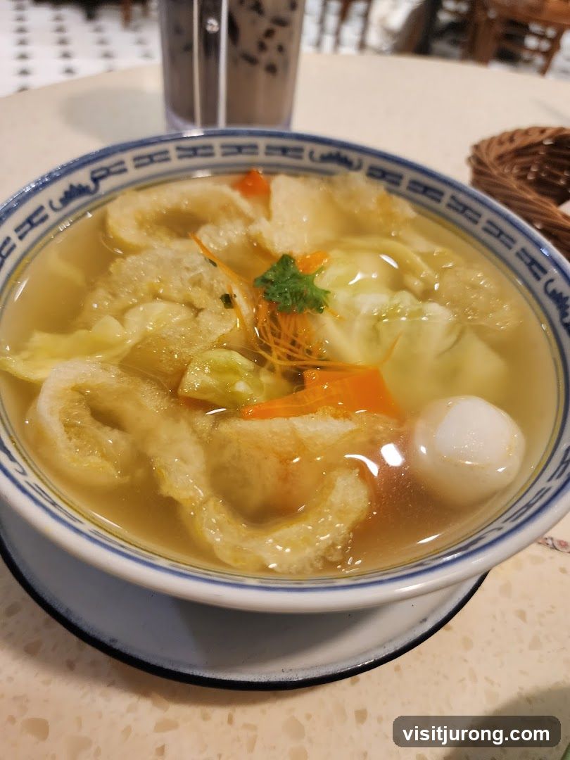 Soup with Vegetables and Tofu Puffs