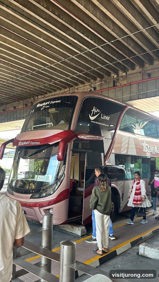 StarMart Express Bus