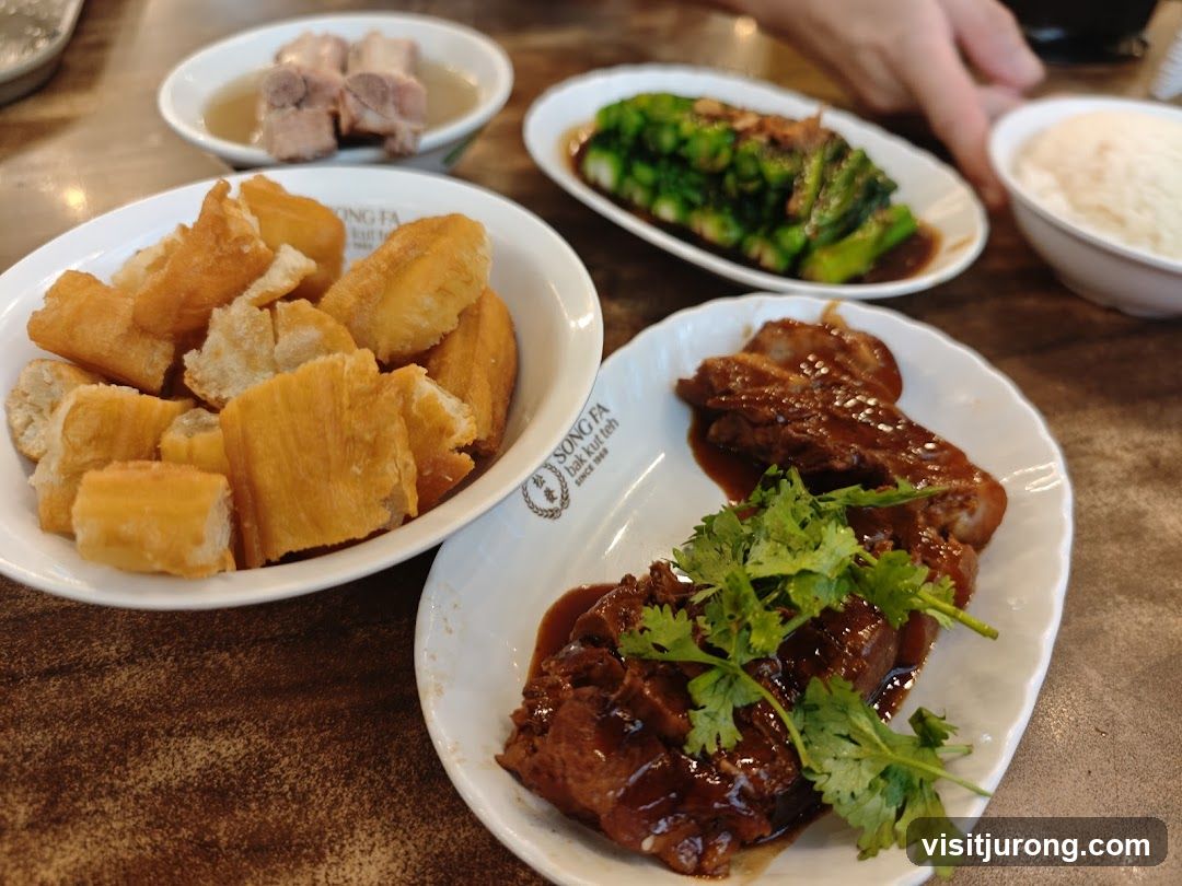 Braised Pork and Fried Dough Sticks