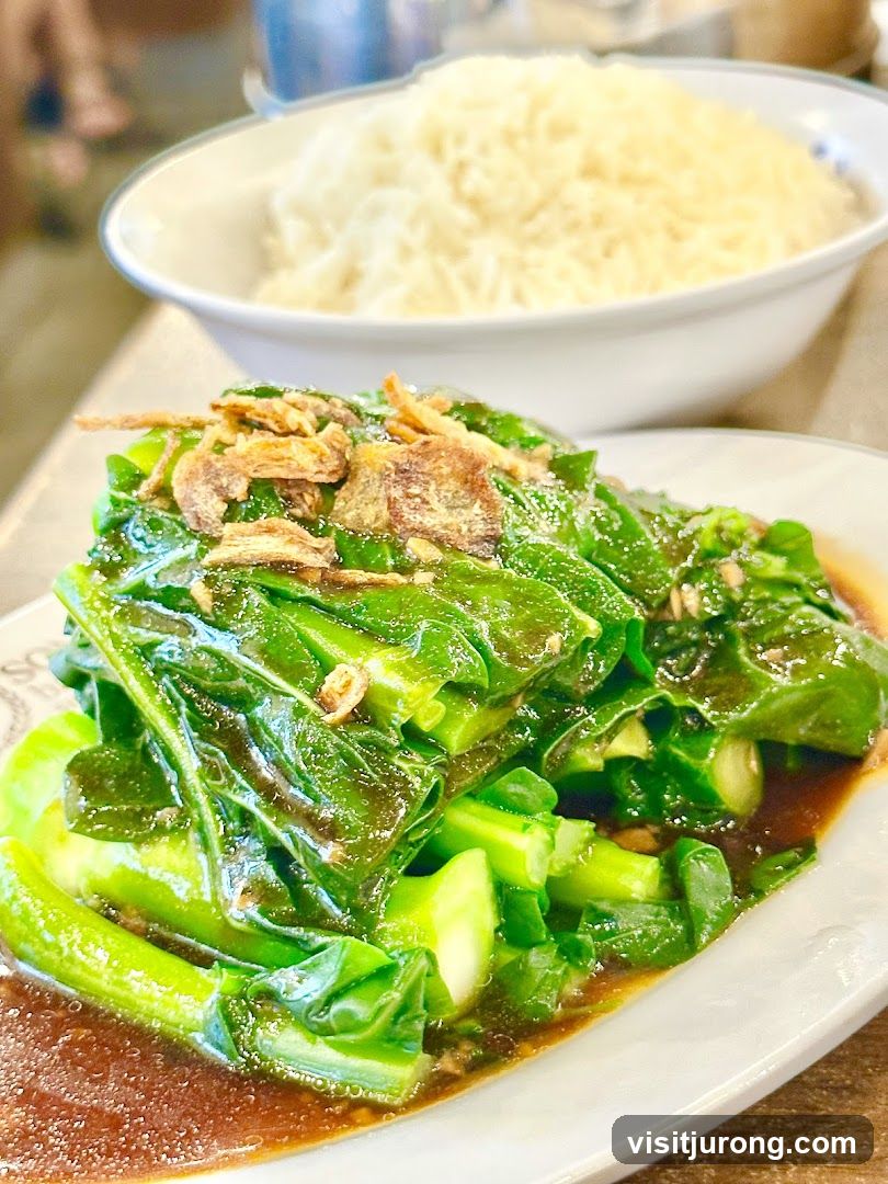 Stir-fried Chinese Broccoli with Garlic