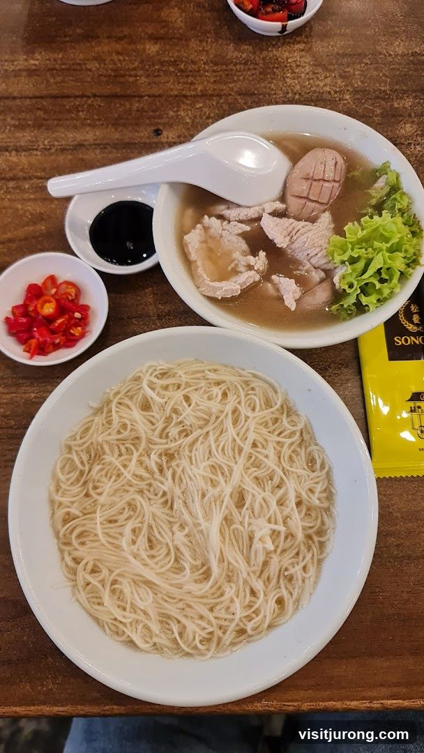 Noodles with Soup and Side Dishes