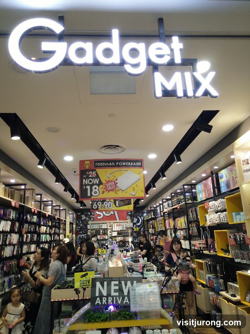 Gadget Mix Store Interior