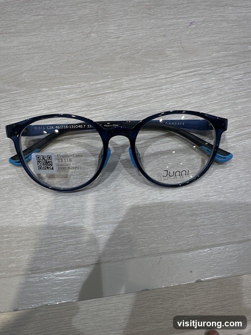 Eyeglasses