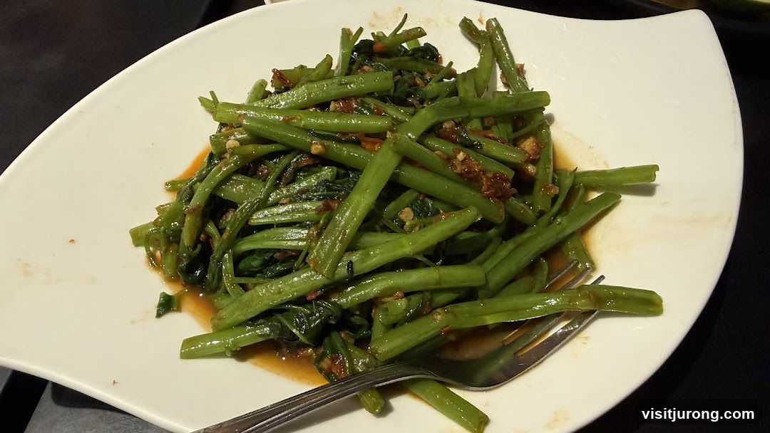 Stir-fried Water Spinach
