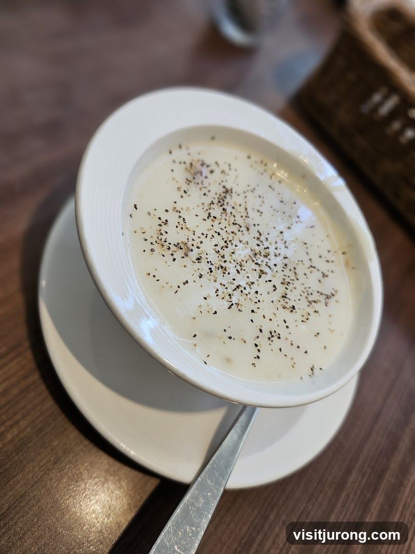 Creamy Soup with Pepper