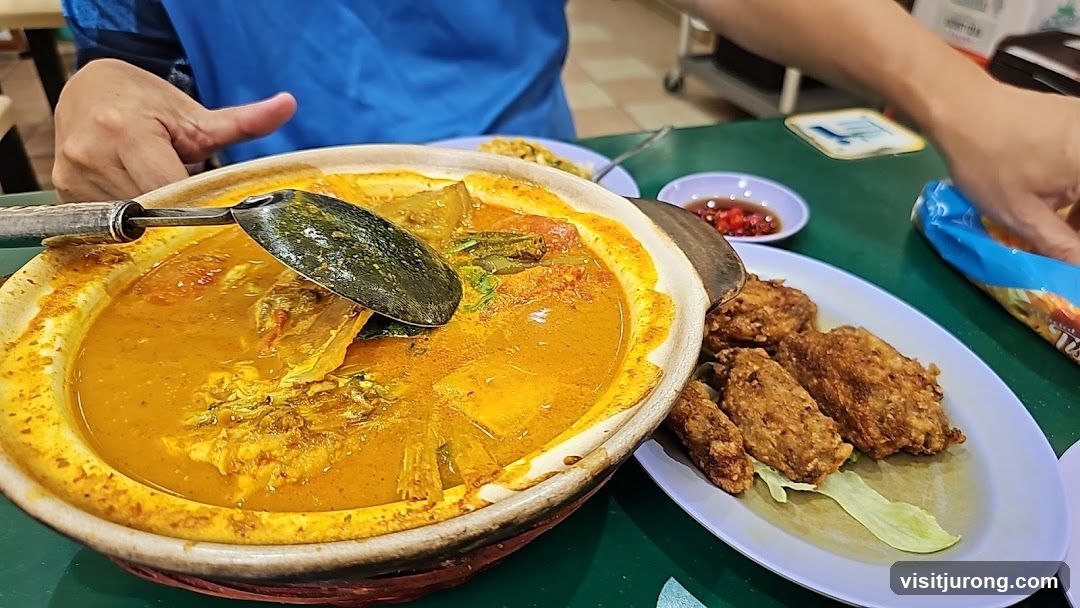 Curry Fish Head and Fried Chicken Wings