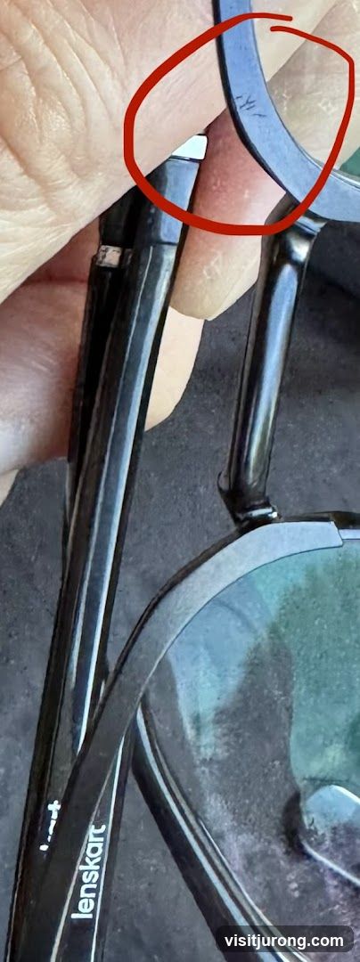 Eyeglasses
