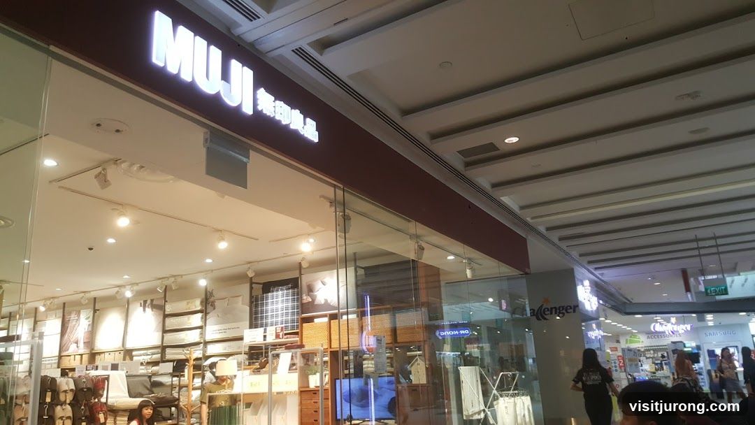 MUJI