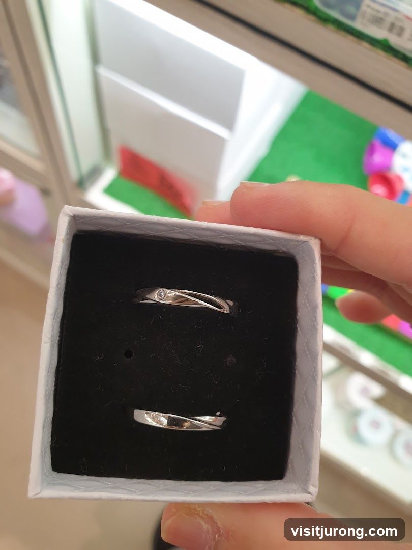 Two rings in a box