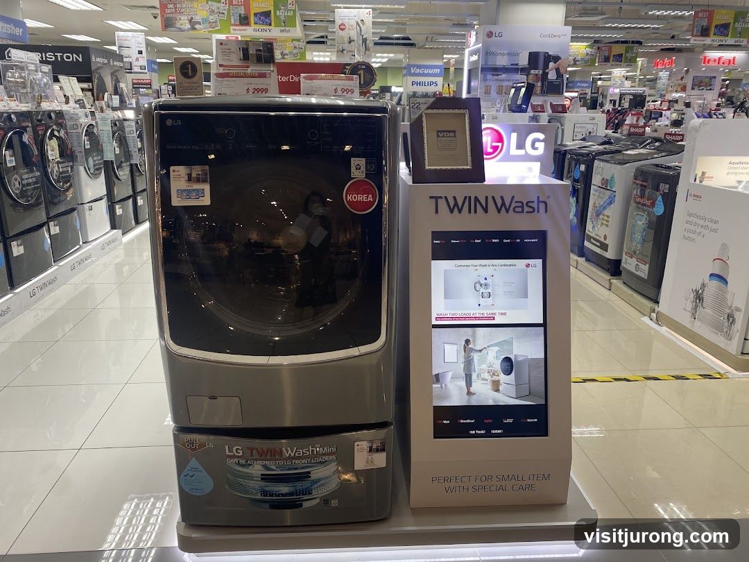 LG TWINWash Display