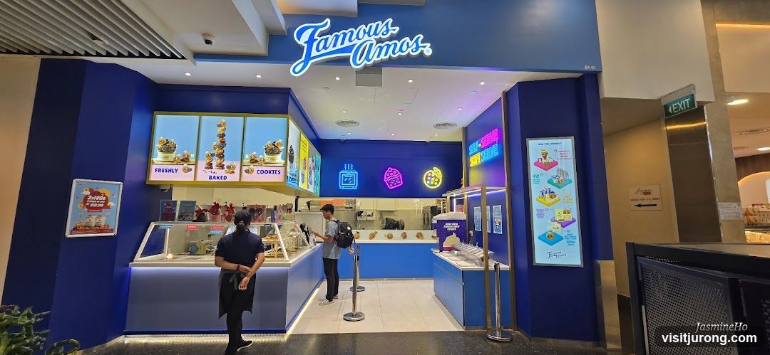 Famous Amos