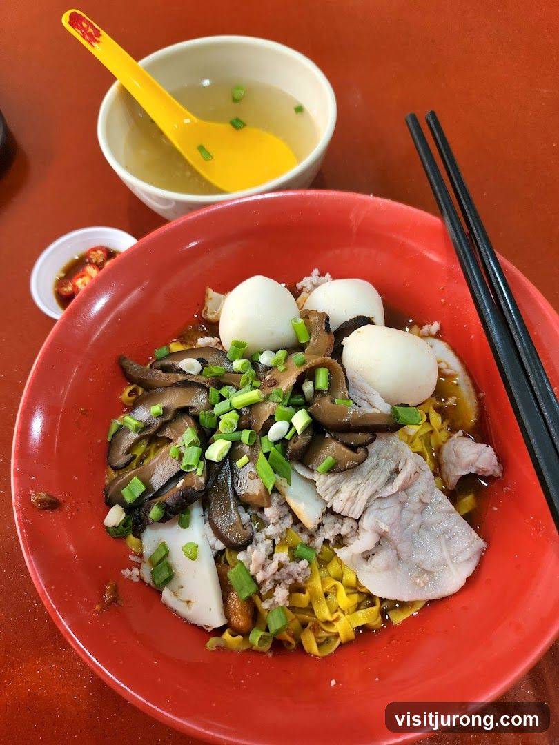Noodles with toppings
