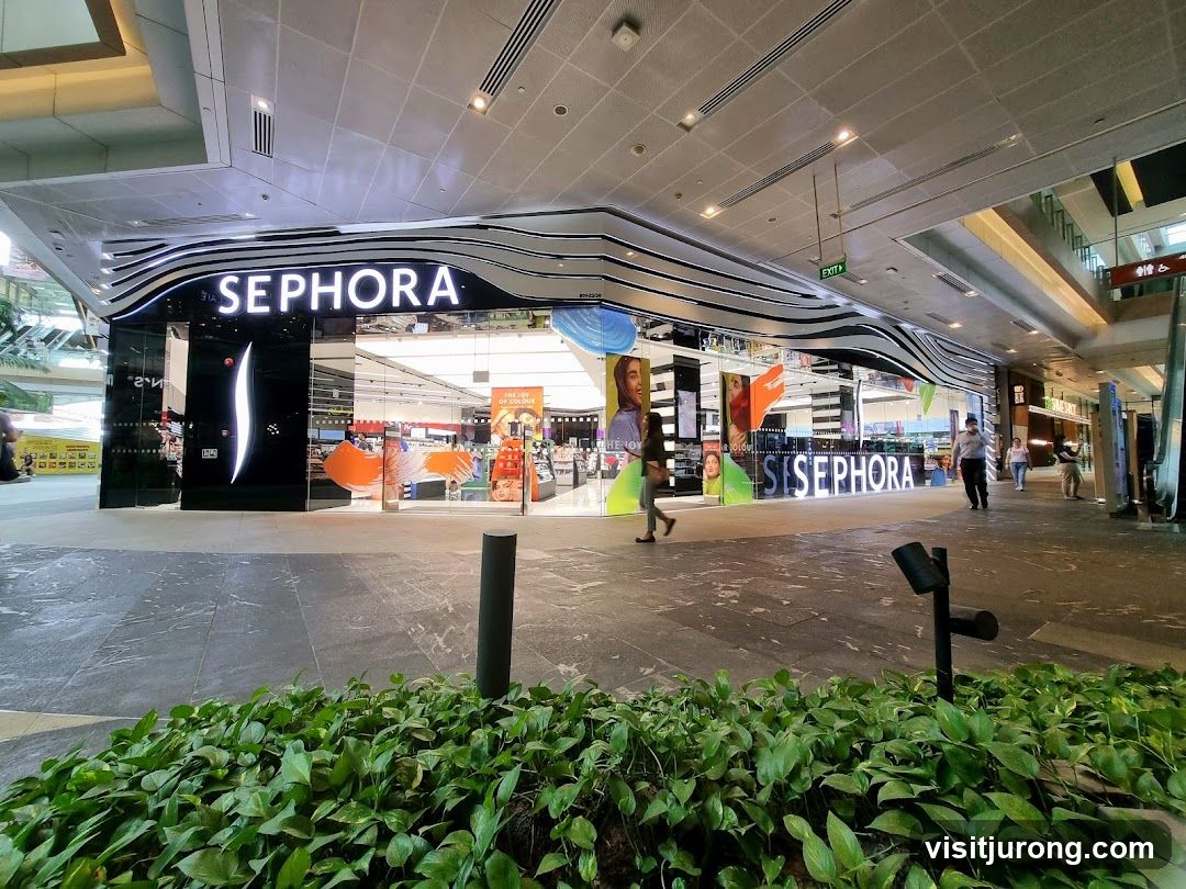 Sephora Storefront