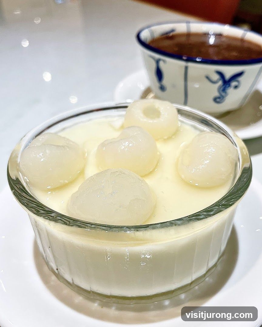 Lychee Pudding and Red Bean Soup