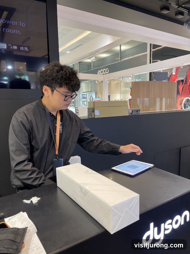 Dyson Store Counter