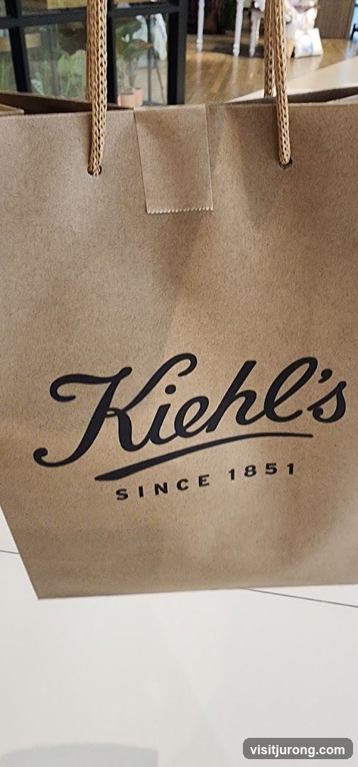 Kiehl's shopping bag