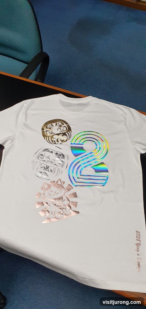 T-shirt with Japanese-inspired graphics