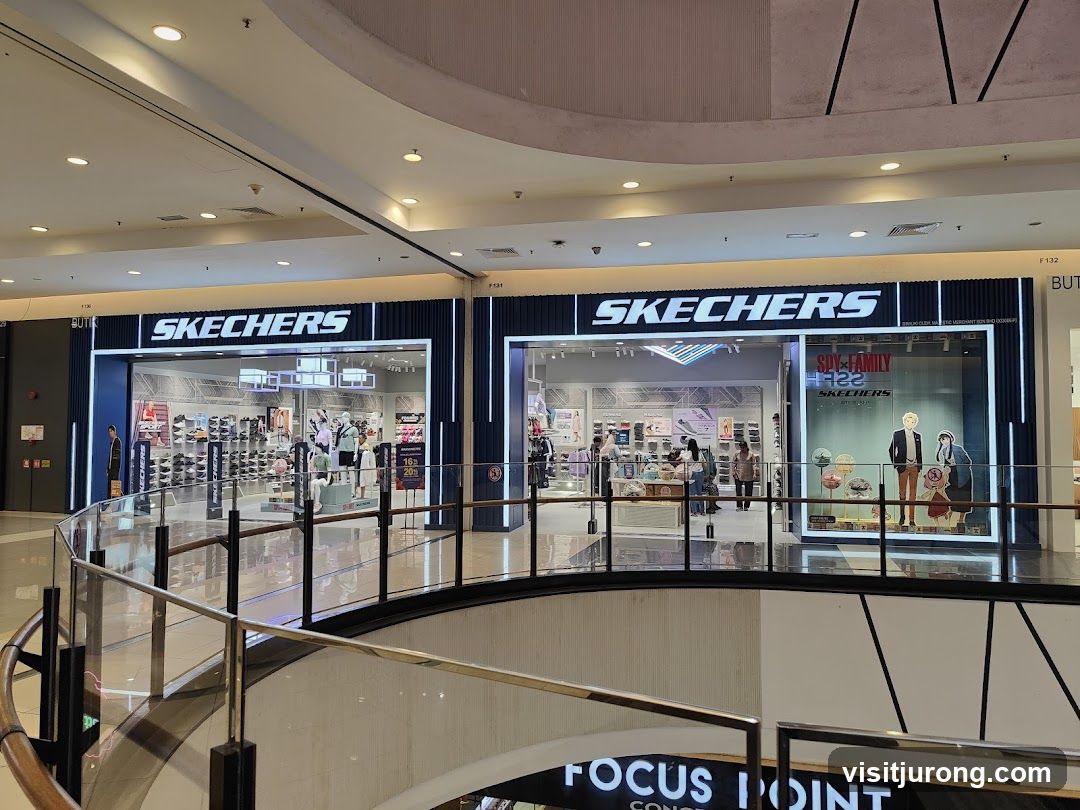 Skechers