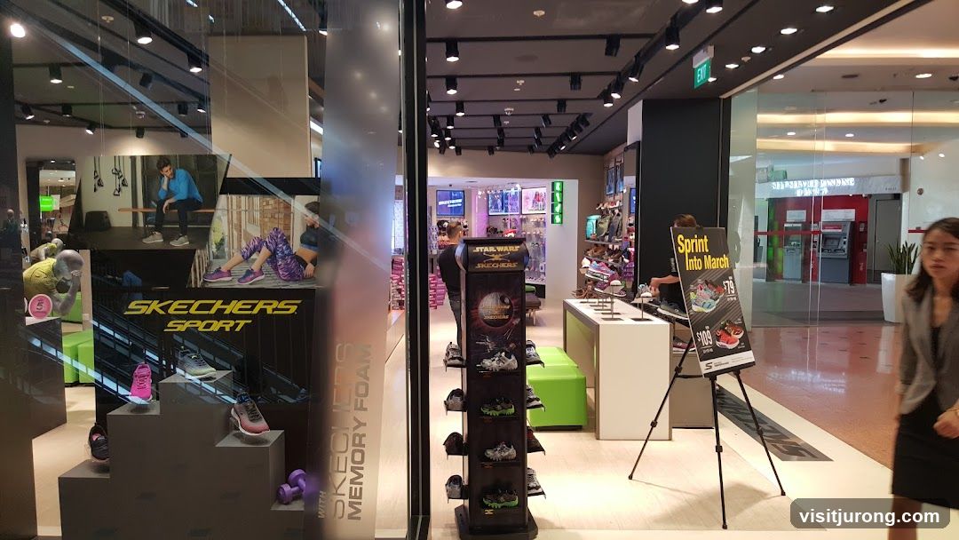 Skechers Store Display