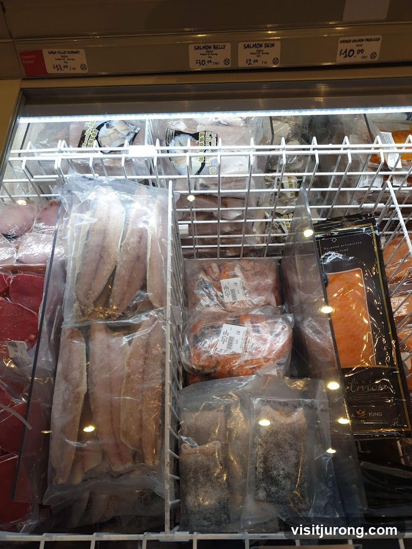 Frozen Seafood Display