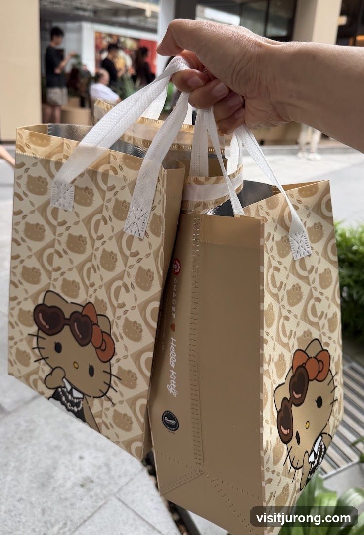 Hello Kitty Shopping Bags
